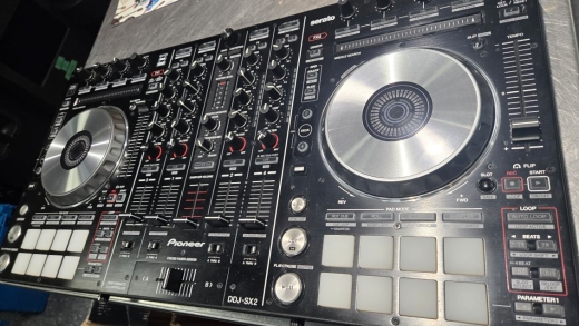 Pioneer DJ DDJ-SX2 DJ Controller W/Dedicated Colour Pads